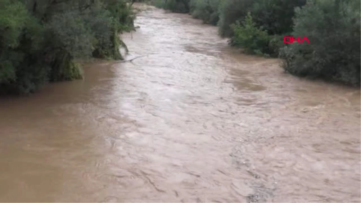 Kosova\'da Aşırı Yağışlar Sebebiyle Sel Oldu
