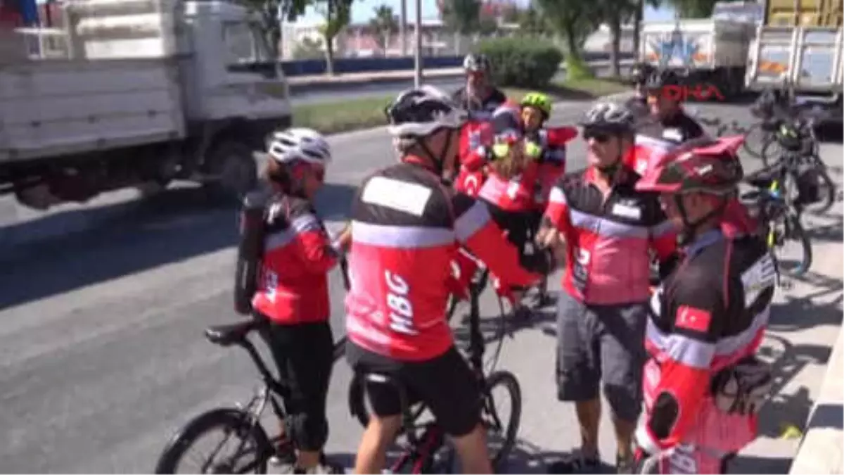 Mersinli Kadın Bisikletçi, Türk Bayrağını Karaman\'a Taşıyacak Hd