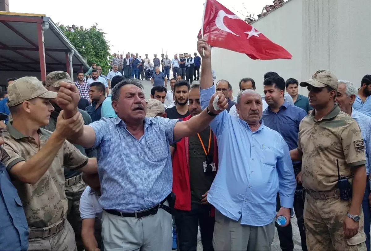 Şehit Babasından Hainlere Tokat Gibi Cevap