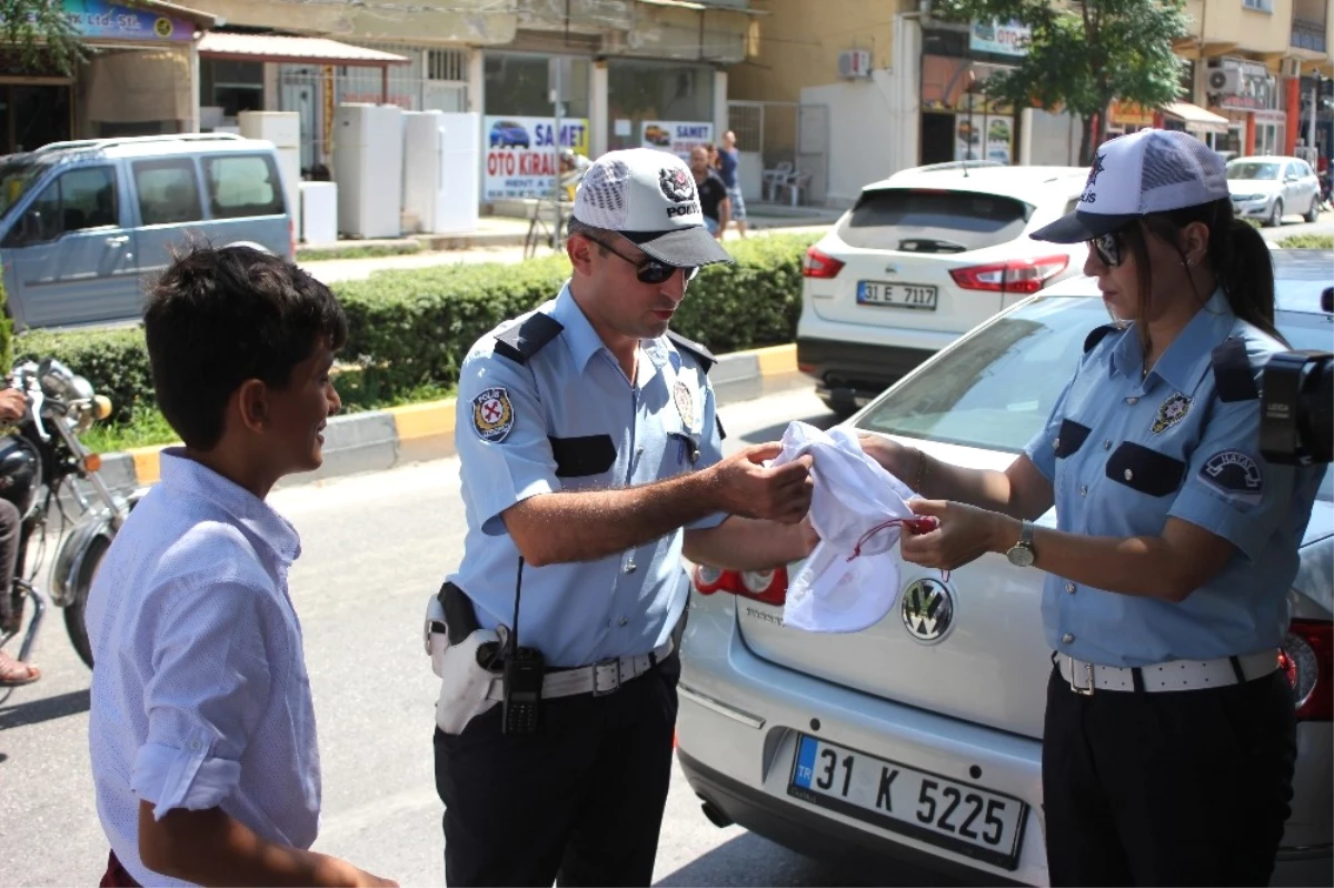 Bayramda Hatalı Sürücülere Kırmızı Düdük