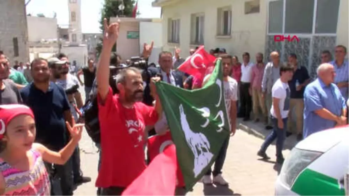 Diyarbakır Adıyaman Şehidi Uzman Çavuş Kürşat Yılmaz Diyarbakır\'da Toprağa Verildi Hd