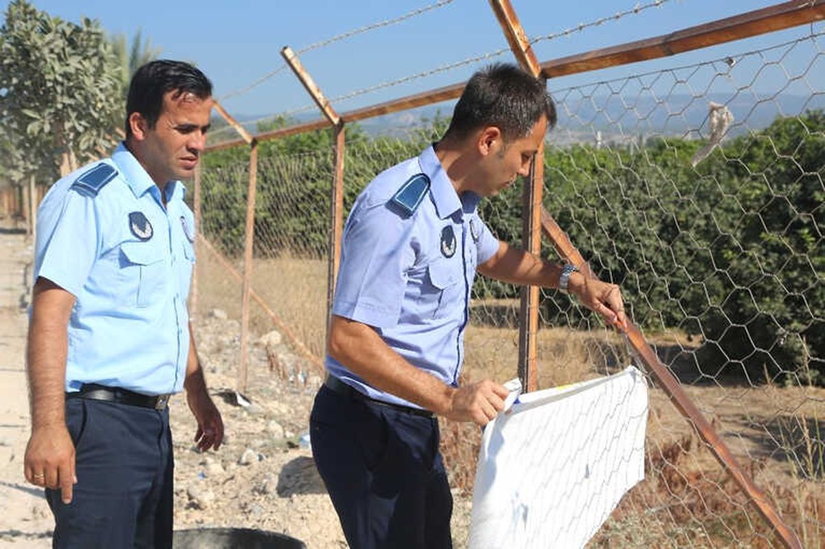 Erdemli\'de İzinsiz Afiş Asanlara Ceza