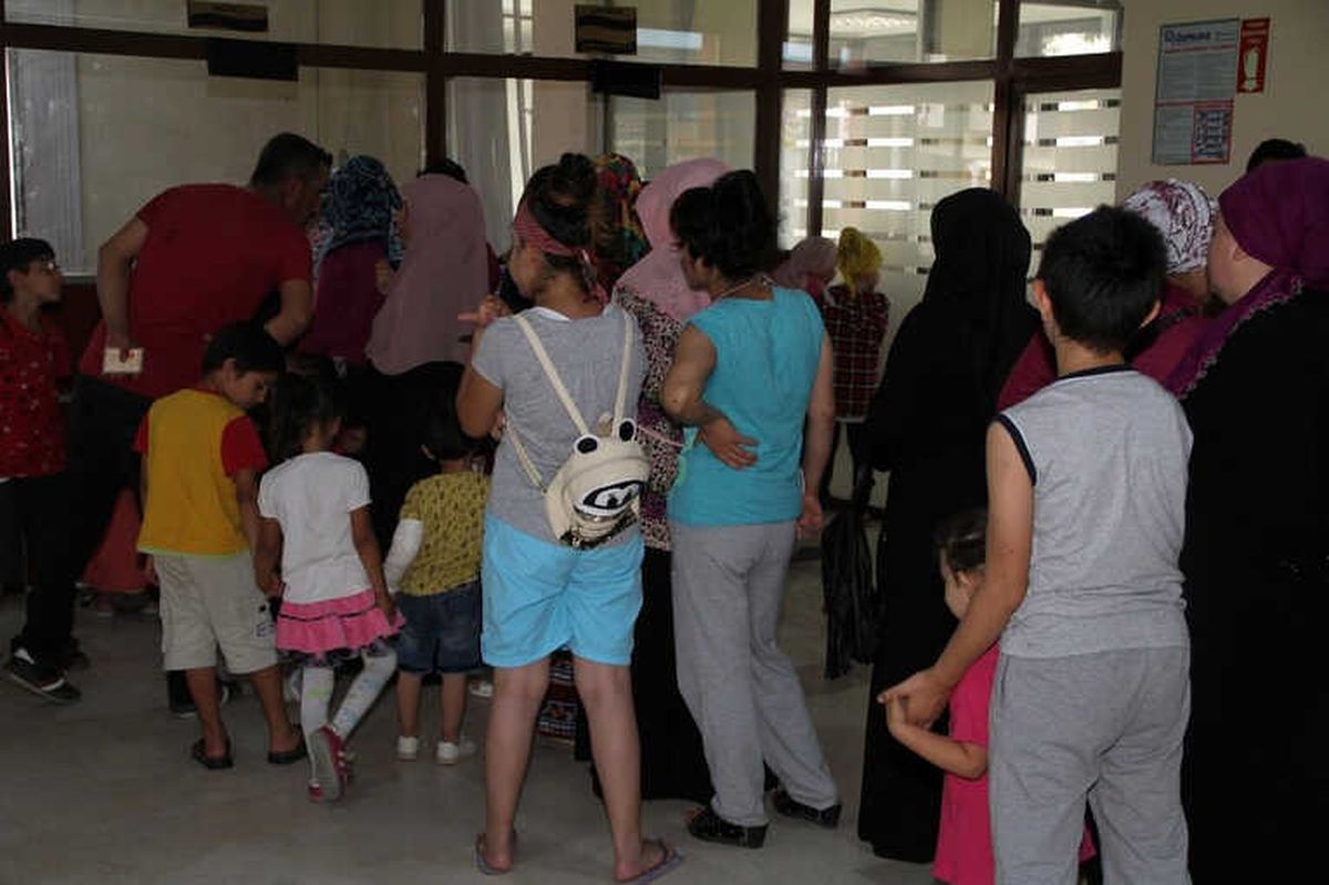 Esenyurt Belediyesi\'nden 10 Bin Çocuğa Bayramlık