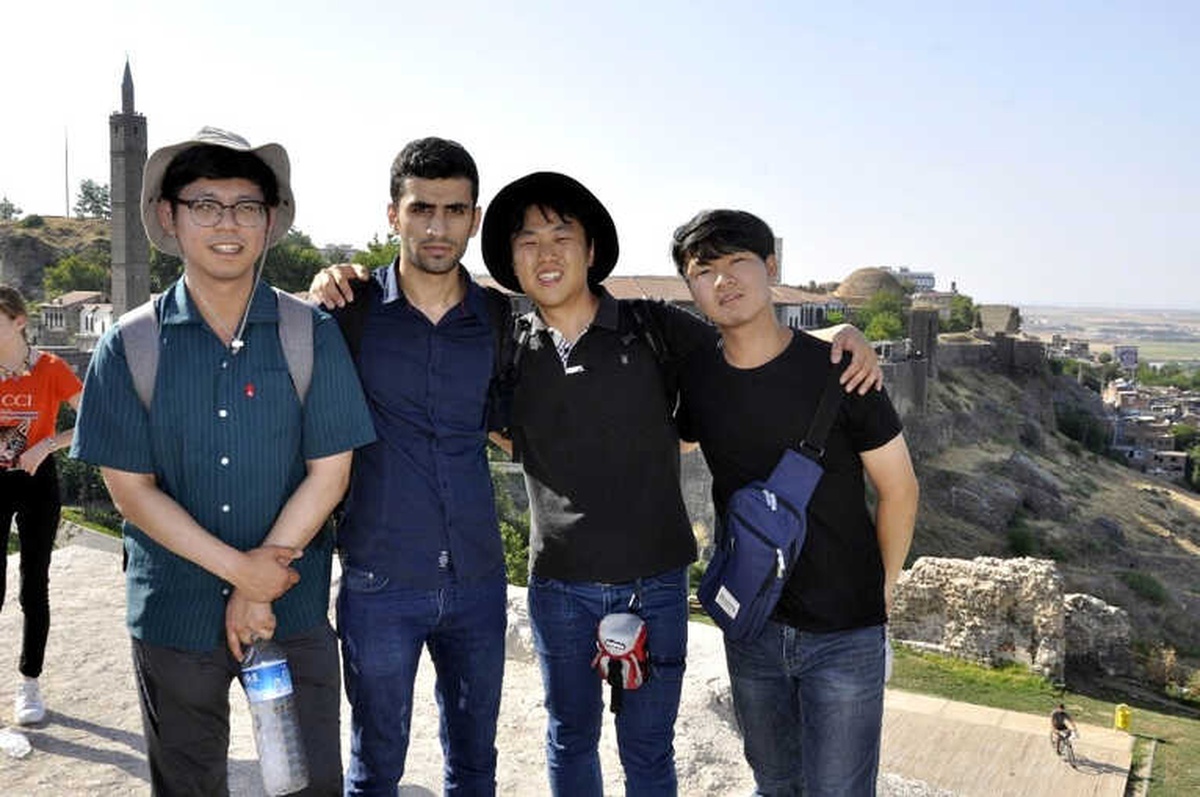 Güney Koreli Turistler Tarihi Mekanları Gezdi