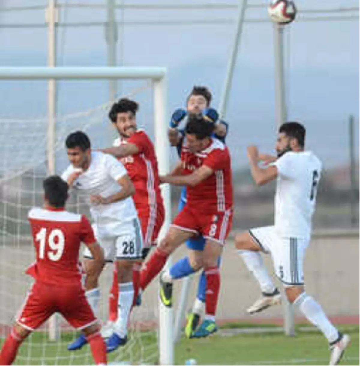 Manisa Büyükşehir Belediyespor Hazırlık Maçlarında İlk Yenilgisini Aldı