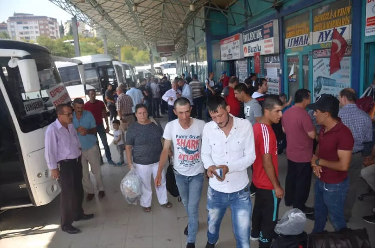 Otogarda Kurban Bayram\'ı Yoğunluğu Başladı