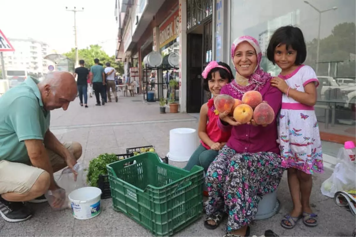 Pazarcı, Şeftalide Aracıyı Aradan Çıkardı