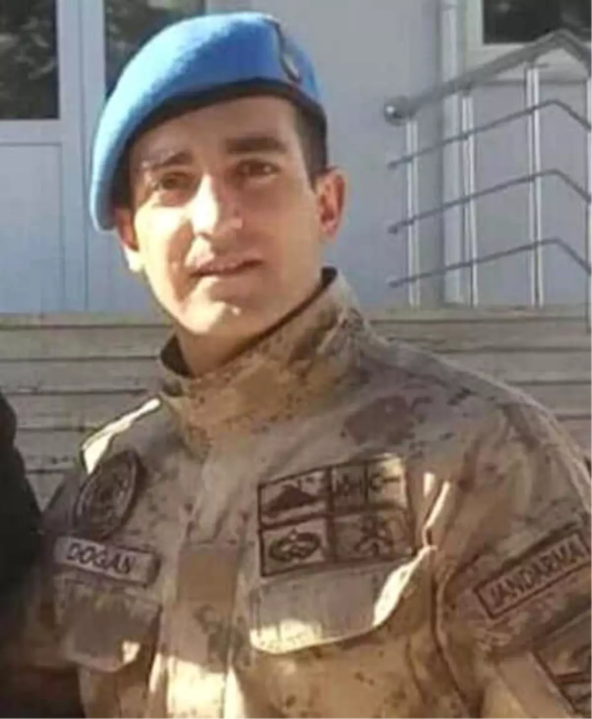 Şehidin Cenazesi Ağrı\'da Gözyaşlarıyla Karşılandı