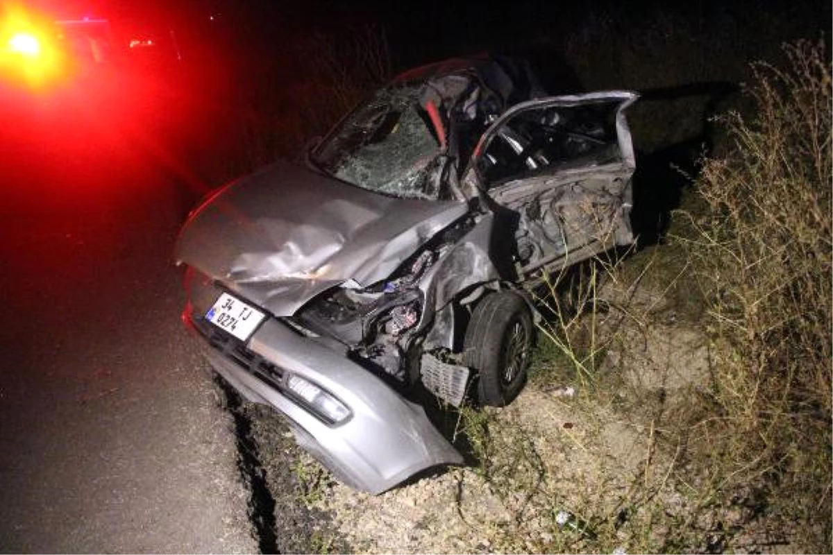3 Aracın Karıştığı Kazada 5 Kişi Yaralandı