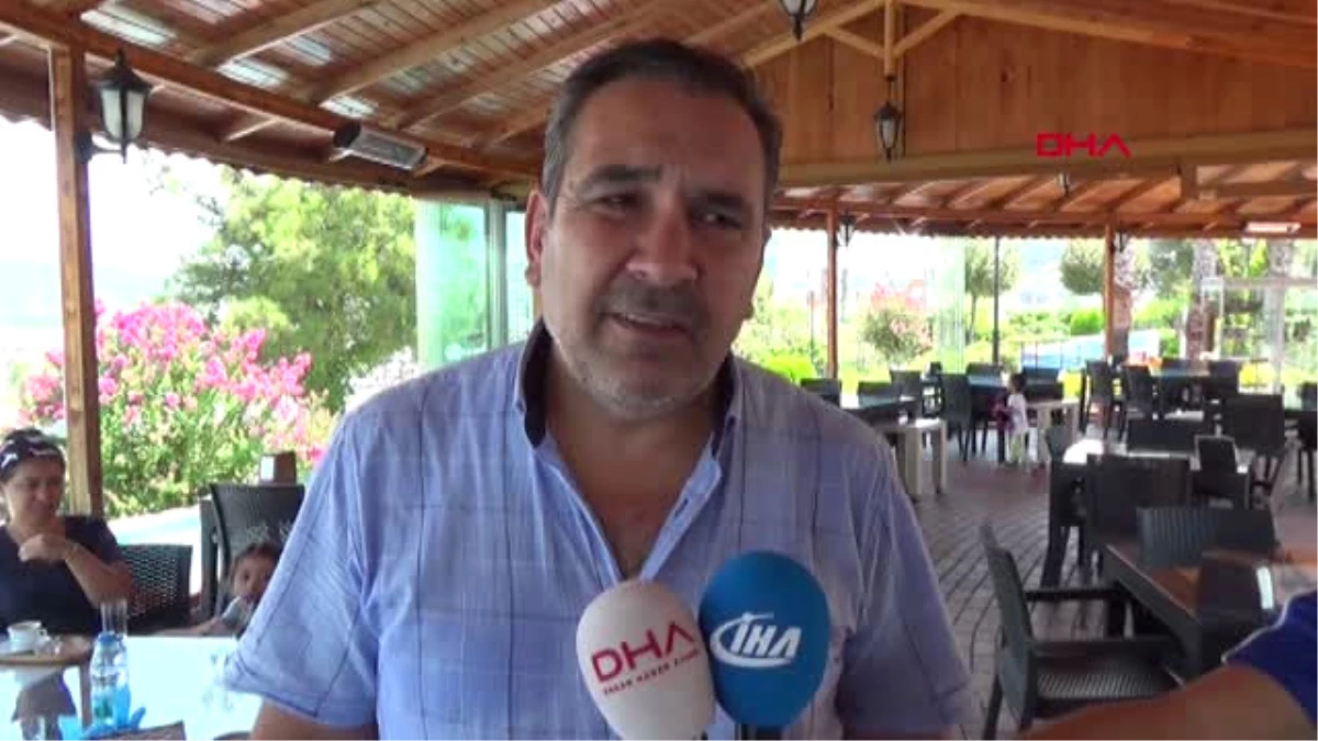 Antalya Kayıp Kurbanlık Parasını Garson Buldu