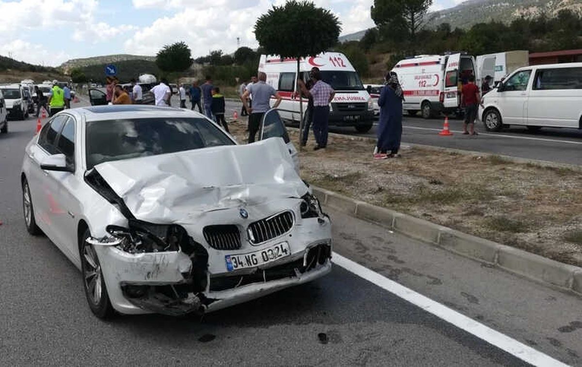Çorum\'da Trafik Kazası: 1 Ölü, 1 Yaralı