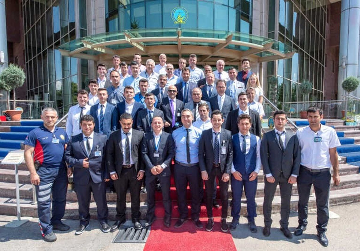Dhmi\'de Temel Arff Eğitimini Tamamlayan Kursiyerler Diplomalarını Aldı