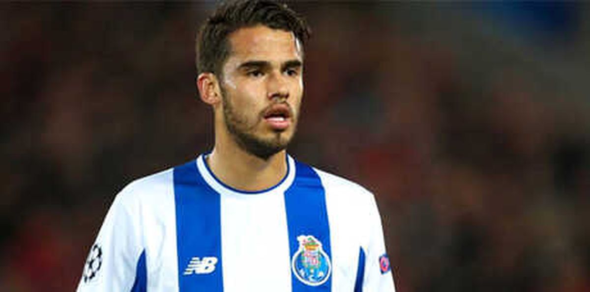 Diego Reyes, Fenerbahçe\'ye Kaldı