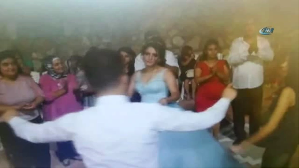 İzmir\'de Dehşet...düğünde Oyun Havası Kavgası: 1 Ölü