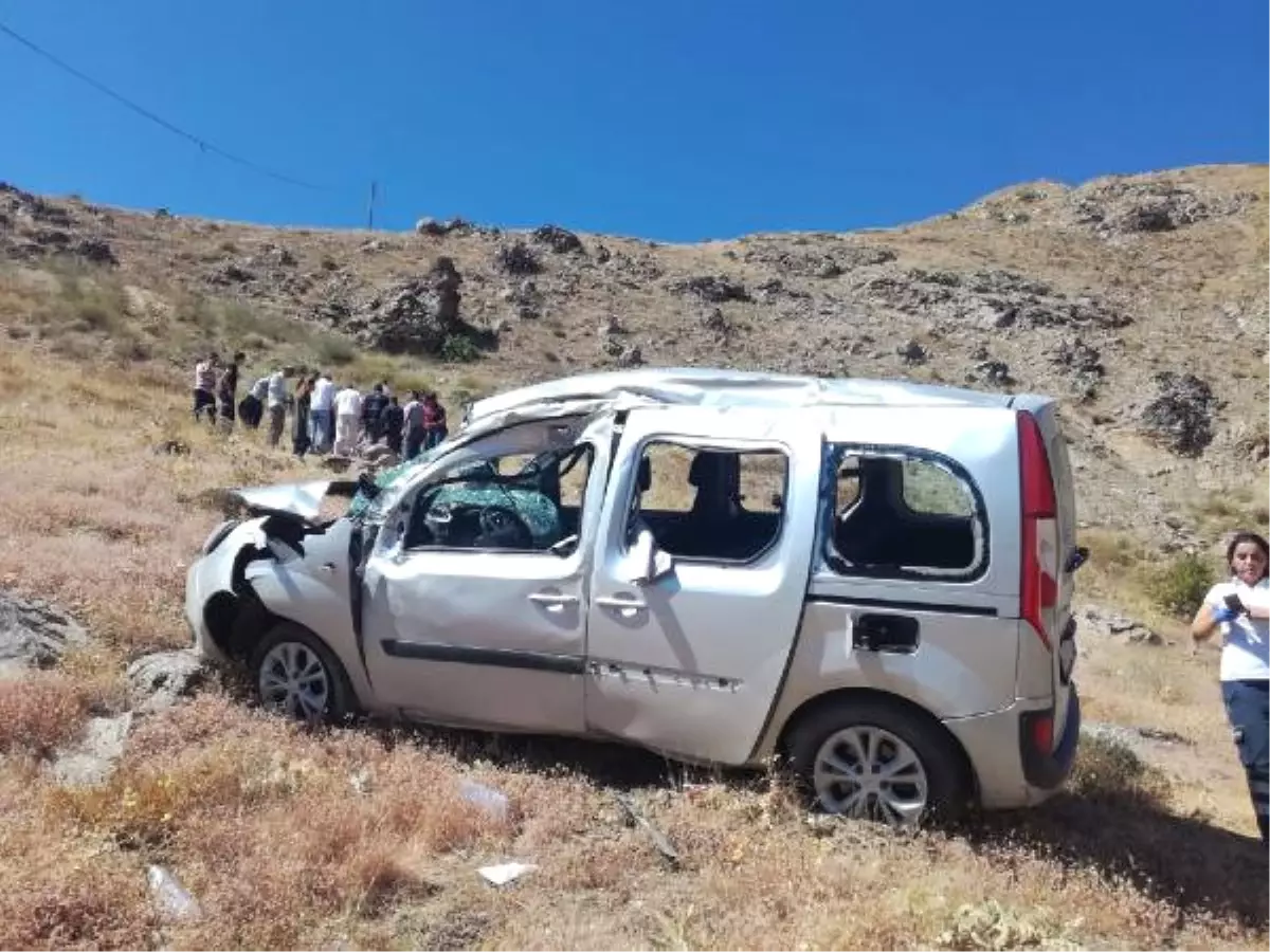 Polis Memuru Kazada Öldü, Arkadaşı Yaralı