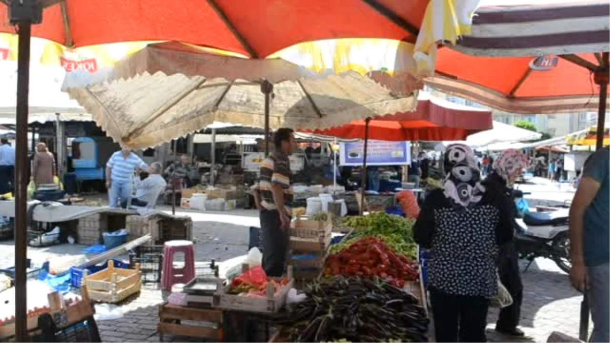 Afyonkarahisar\'da Meyve Sebze Fiyatlarında Yüzler Gülüyor