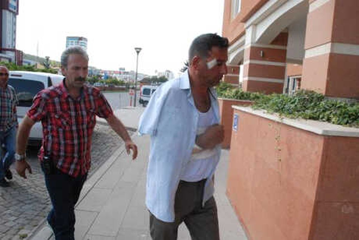 Arkadaşını 10 Bıçak Darbesiyle Öldüren Zabıta Tutuklandı