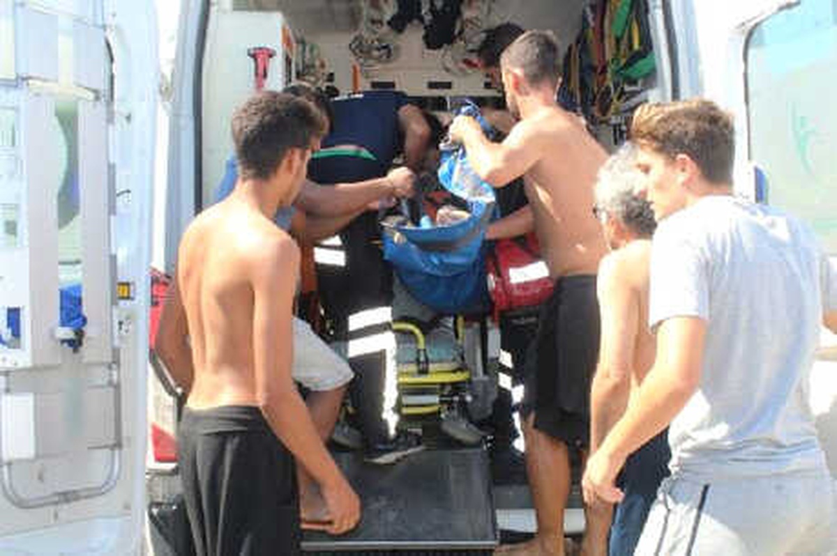 Ayvalık\'ta 80 Yaşındaki Kadın Denizde Boğuldu