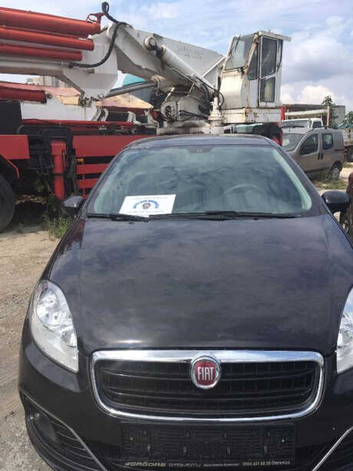 Çaldıkları Otomobilleri Cami Otoparklarında Saklıyorlardı