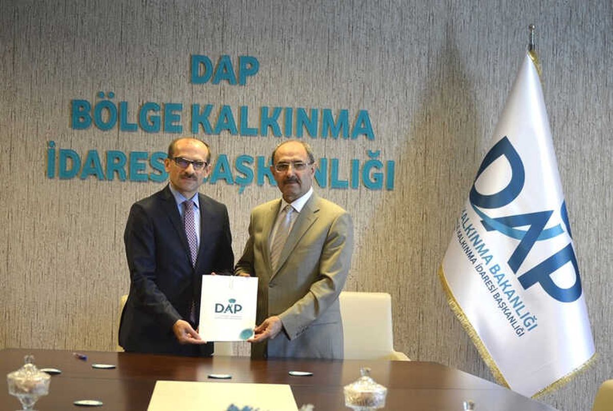 Çukurca\'nın Tarihi Kale Evleri Turizme Kazandırılıyor
