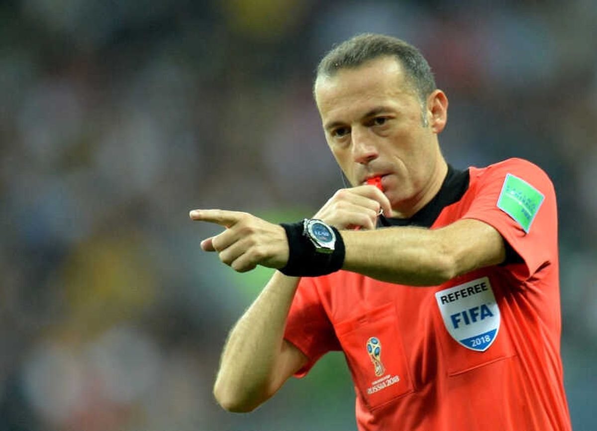 Cüneyt Çakır\'ın Yönettiği Maçta Kupa Al Hilal\'in