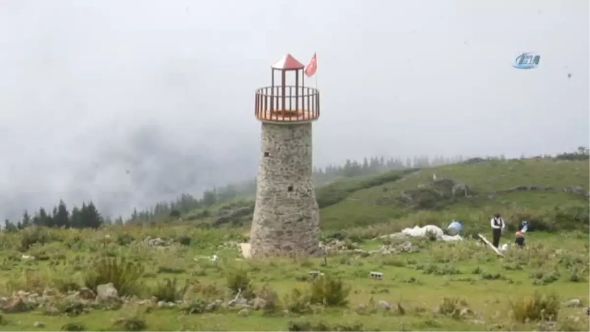 Denizden En Uzak Deniz Feneri Giresun\'un Çaldağ Tepesi\'ne Yapıldı