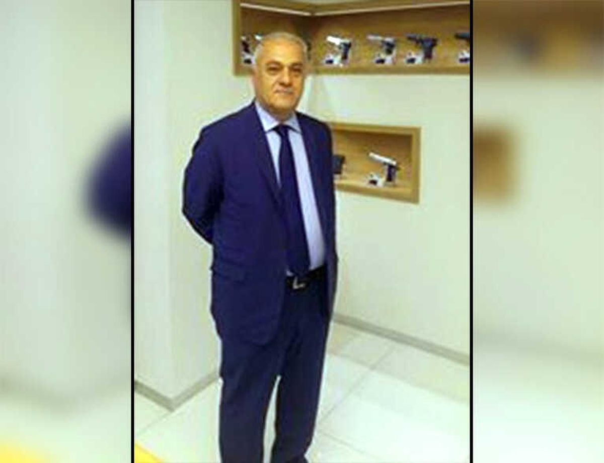 Evinin Önünde Silahla Vurularak Öldürüldü