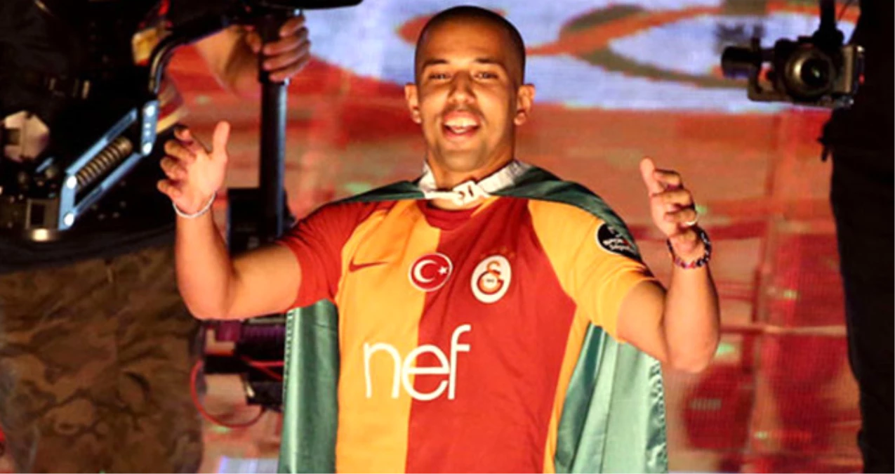 Galatasaray\'da Feghouli Aldığı Maaş ile Emre Akbaba\'yı 2\'ye Katladı!