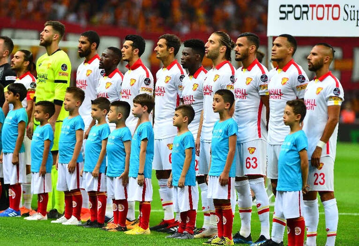 Göztepe\'de 5 Değişiklik
