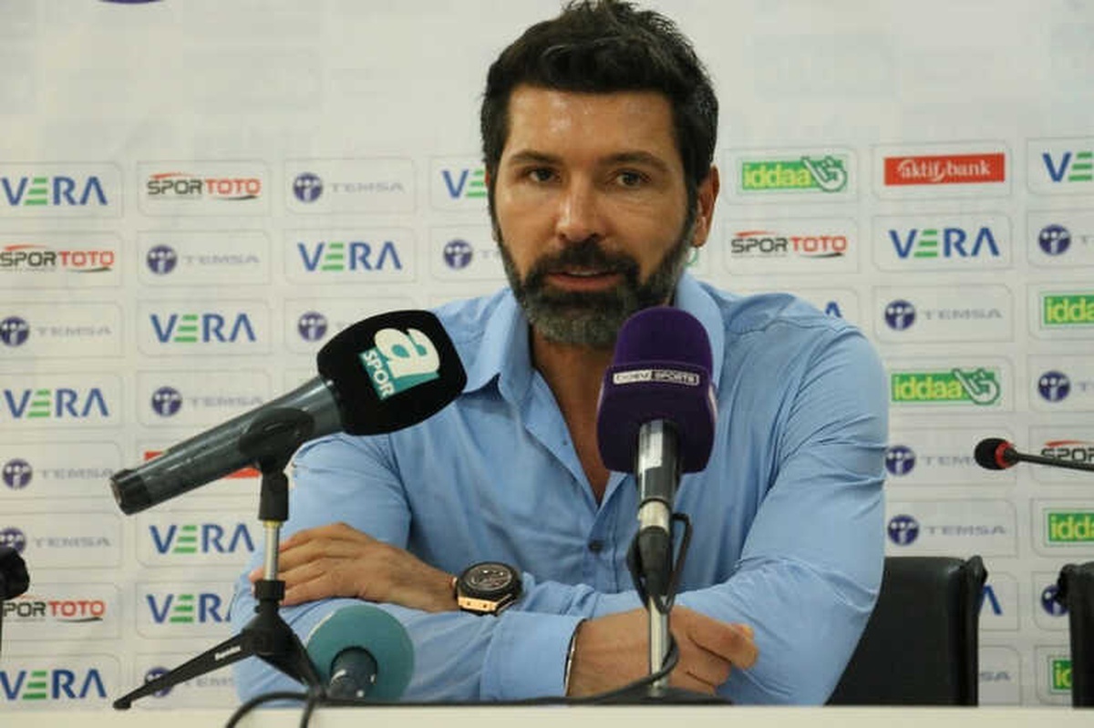 Hakan Kutlu: "Adana Demirspor\'u Bir Üst Lige Çıkaracağız"