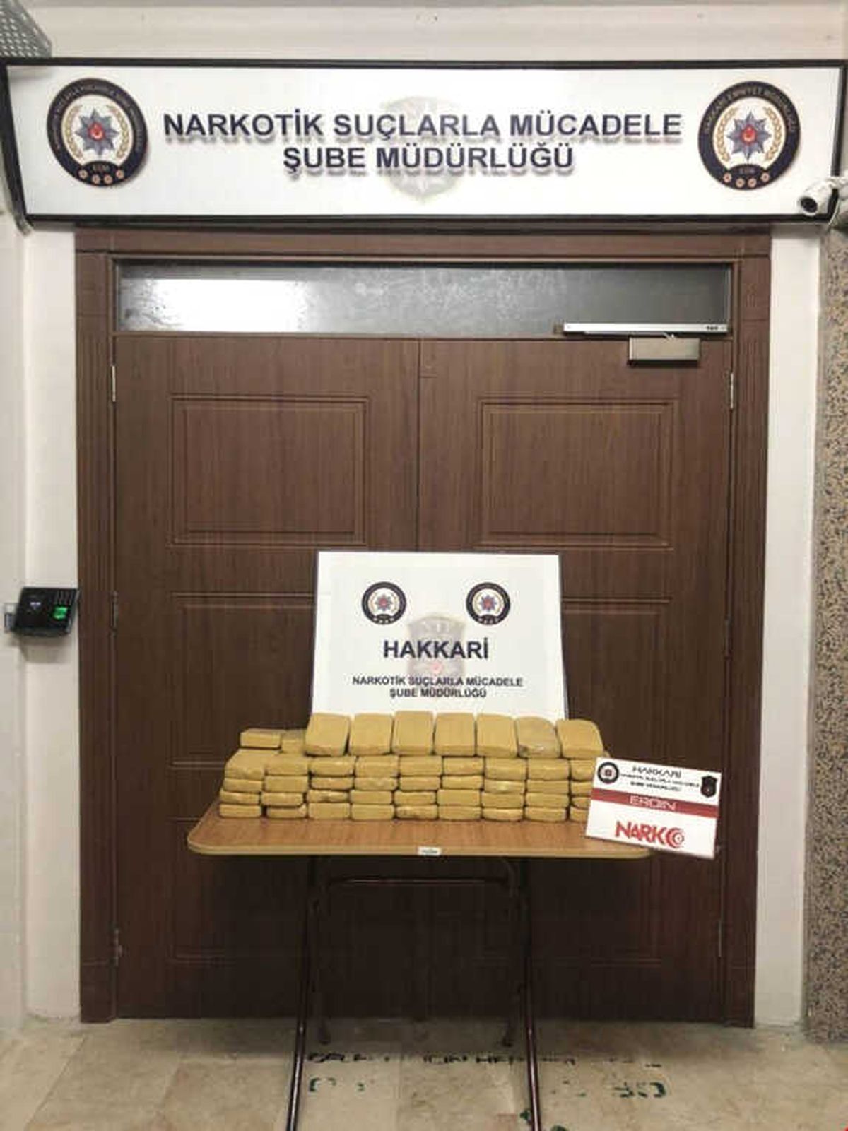 Hakkari\'de 52 Kilo Eroin Ele Geçirildi