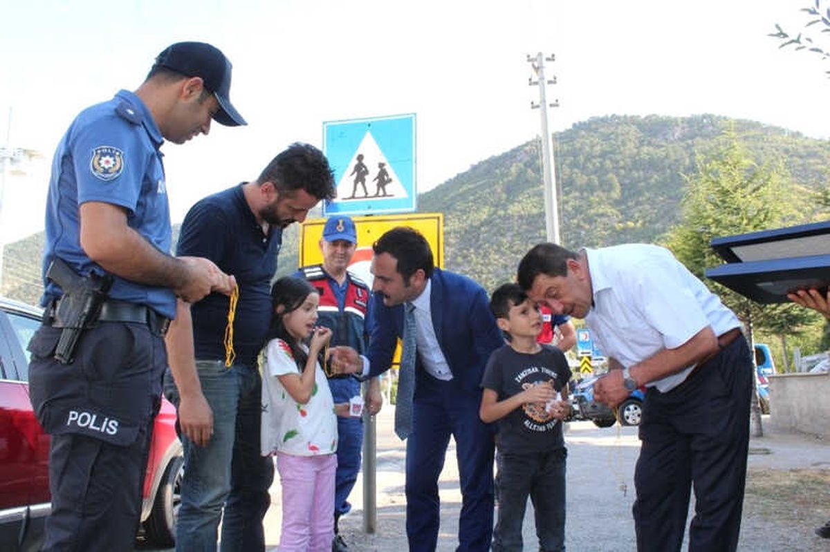 Kırmızı Düdük Uygulamasında Güldüren Diyalog