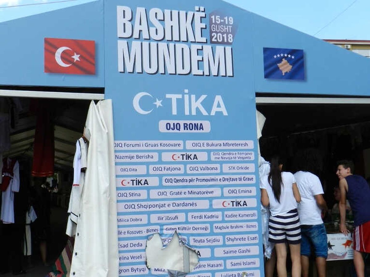 Kosova\'da Tika Çadırına Saldırı