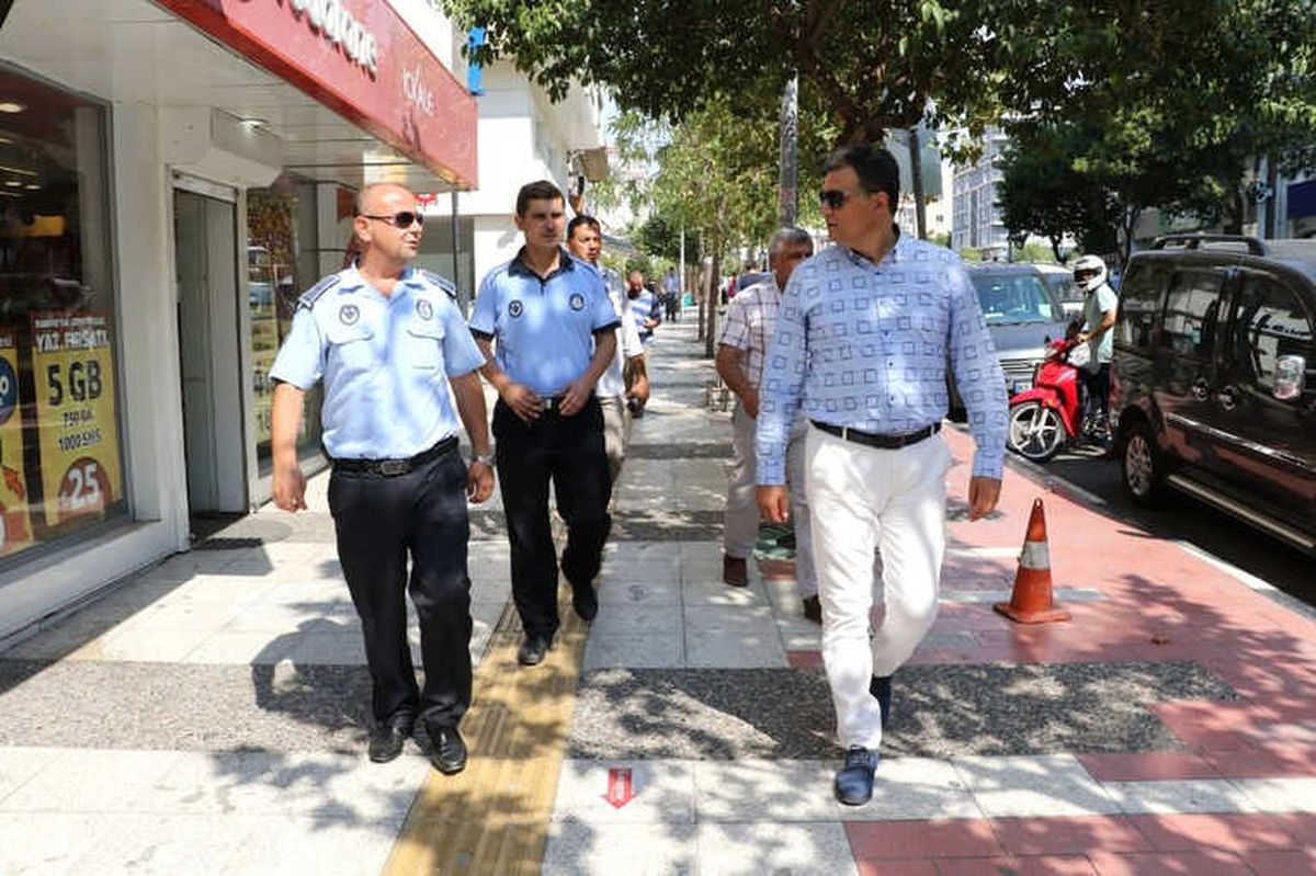Manisa\'da Zabıtadan Bayram Öncesi Son Kontroller