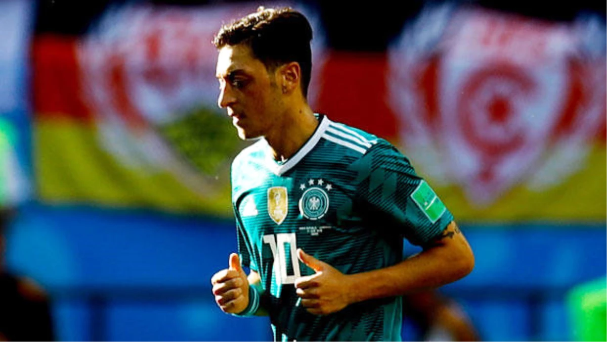 Mesut\'a Yönelik Irkçı Saldırılar Karşısında Daha Net Olmalıydım