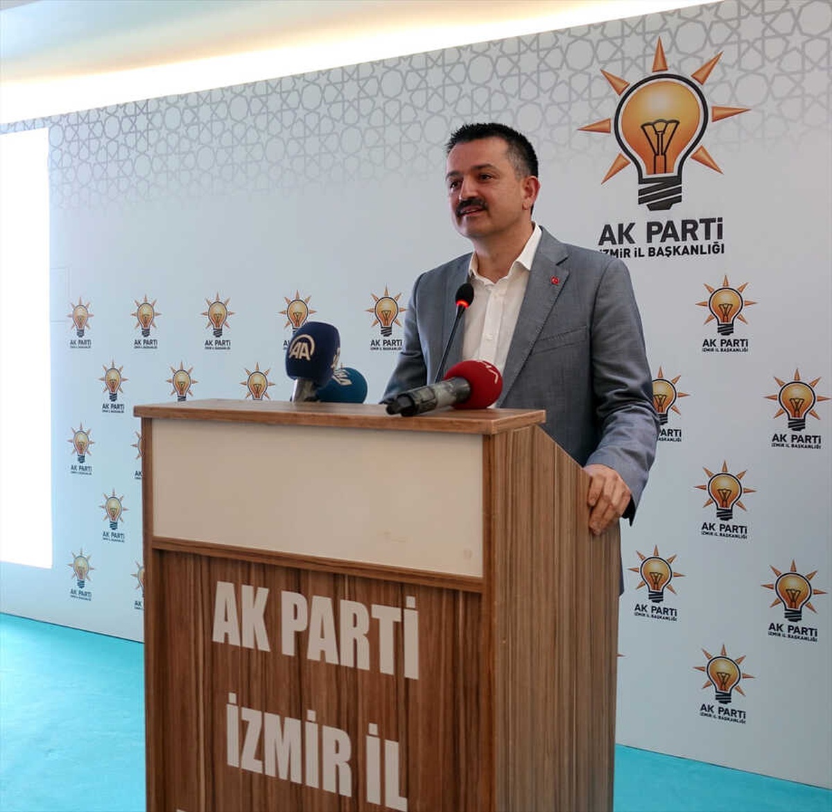 Onların Belki Doları Var Ama Bizim de İnanmış Bir Milletimiz Var"