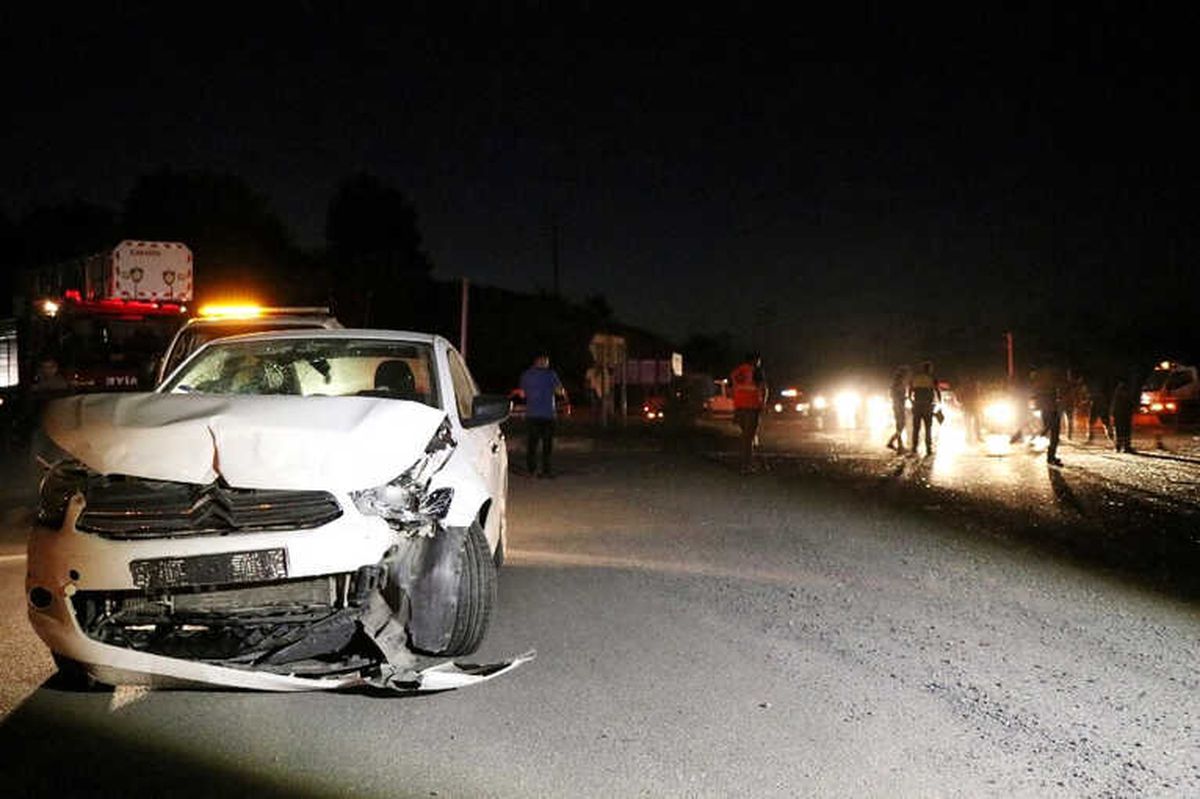 Sakarya\'da Feci Kaza: 1 Ölü, 8 Yaralı