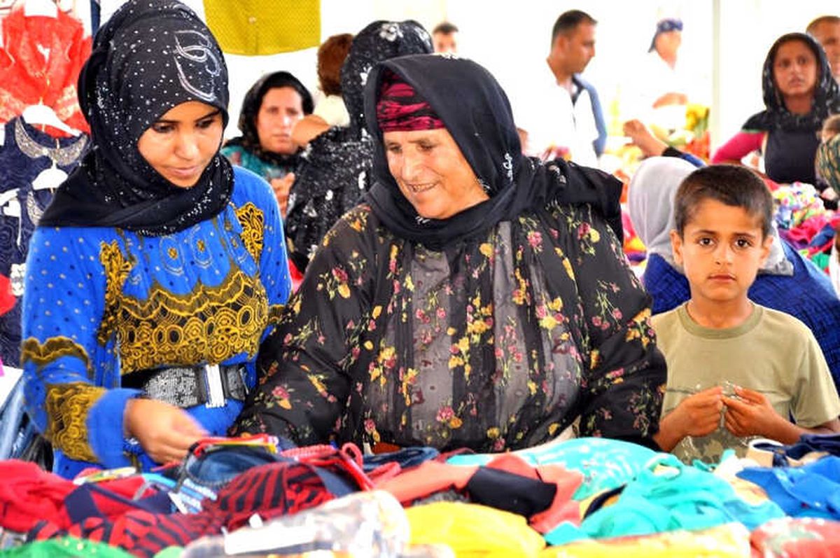 Sınırda Bayram Öncesi Alışveriş Heyecanı