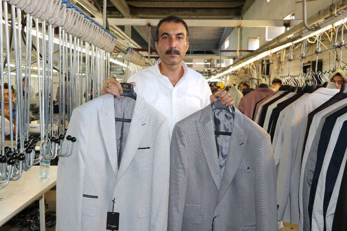 Tekstil Kentinden Afrika\'ya Takım Elbise