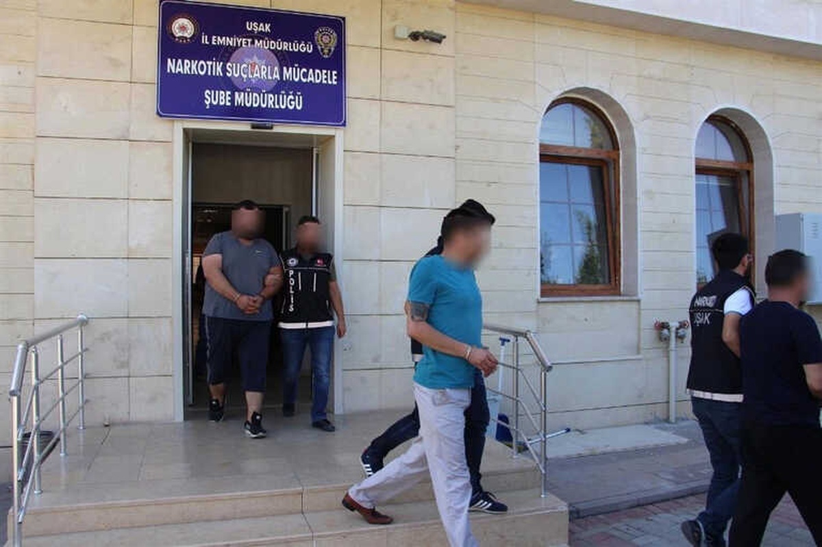 Uşak\'ta En Tehlikeli Uyuşturucu Maddelerden Olan Skunk Yakalandı