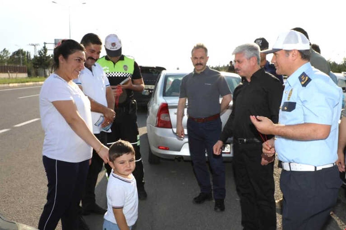 Vali Rahmi Doğan\'dan "Kırmızı Düdük" Projesine Destek