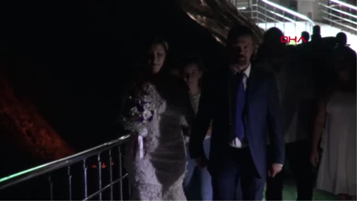 Zonguldak Mağarada Evlendiler