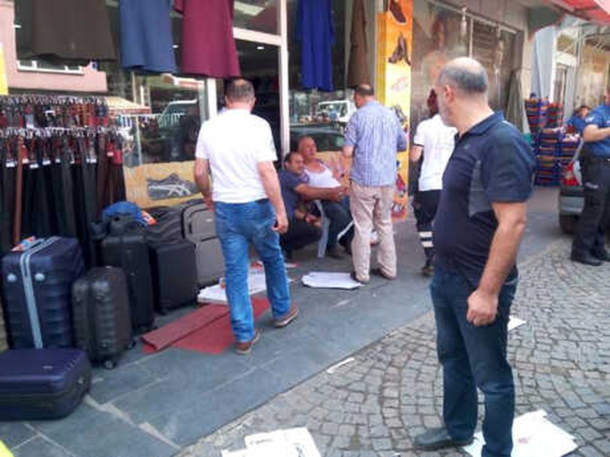 100 Kişi Kavga Etti, 10 Kişi Yaralandı