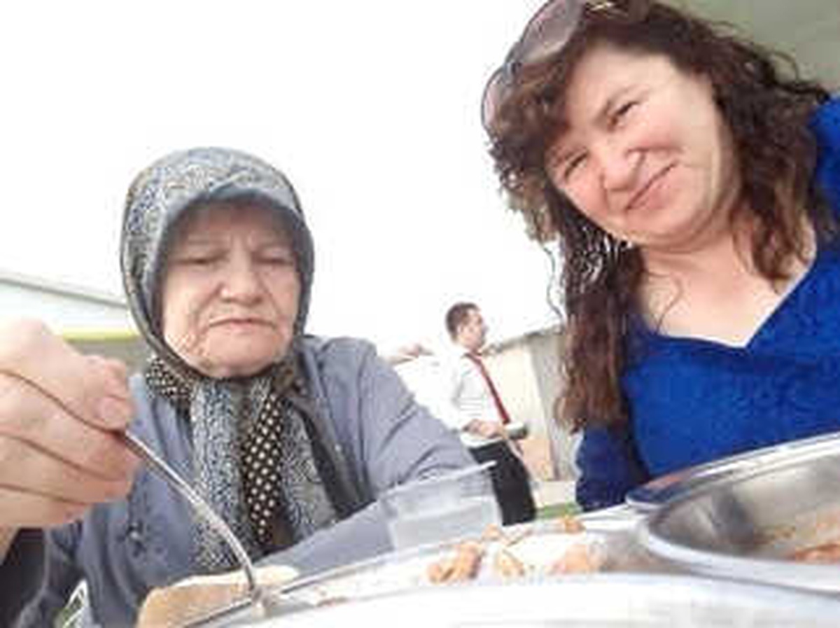 Annem 3 Gündür Ölmüş Ben Üzerinde Yatıyormuşum" Diyen Kadın Tutuklandı