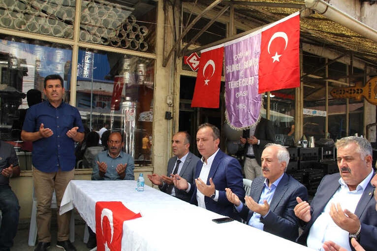 Asırlık Gelenek Arefe Duası