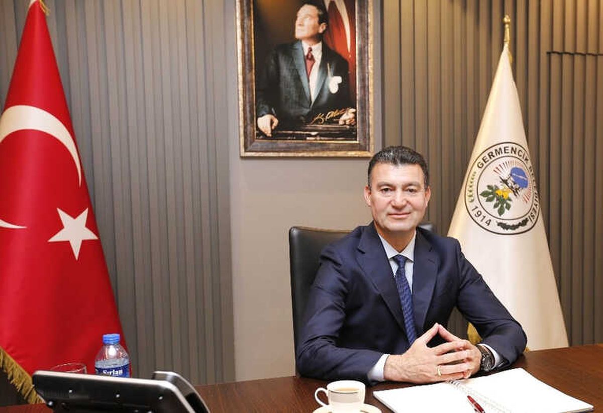 Başkan Akın; Millet Olarak Bayramın Getirdiği Kardeşlik Duygularını Kavrayarak Bayram Yapmalıyız