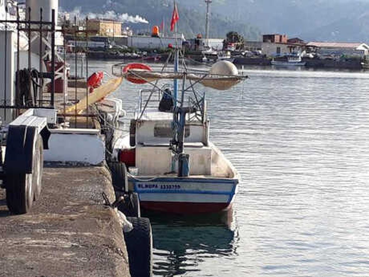 Denizde Kaybolan Balıkçının Cesedi Gürcistan\'da Bulundu