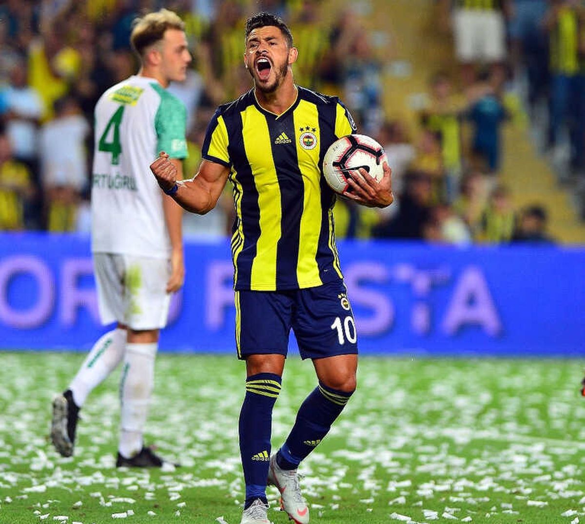 Fenerbahçe, Giuliano\'nun Bonservisini Açıkladı