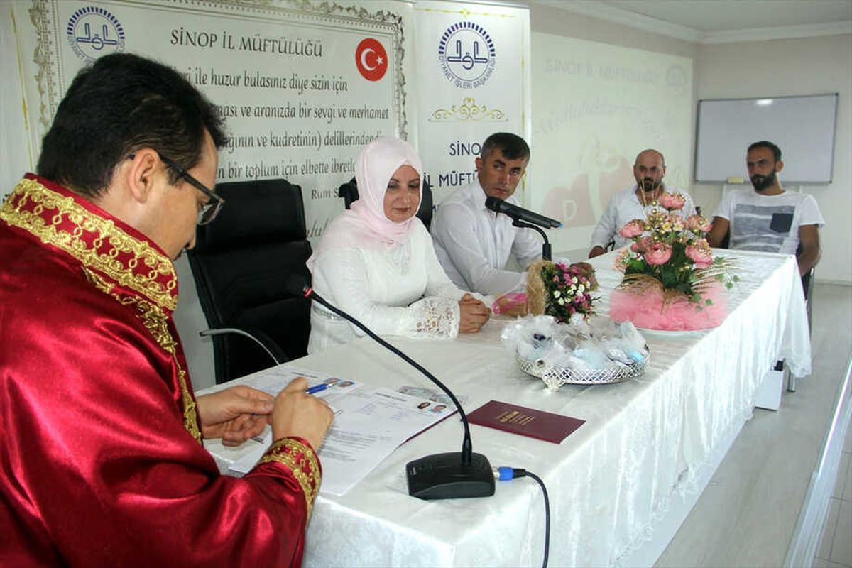 Sinop Müftüsü Çelik 40\'ıncı Nikahını Kıydı