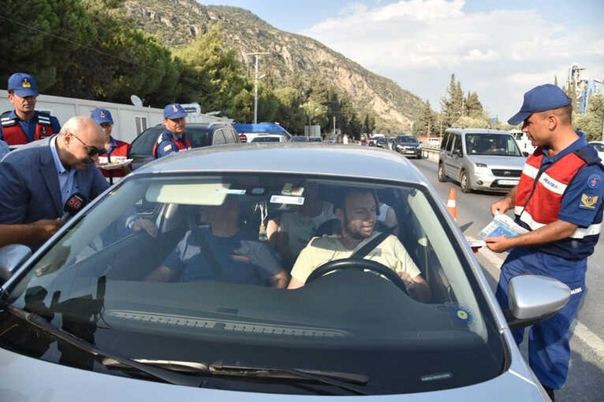 Vali Köşger, Bayram Nedeniyle Karayollarında İnceleme Yaptı